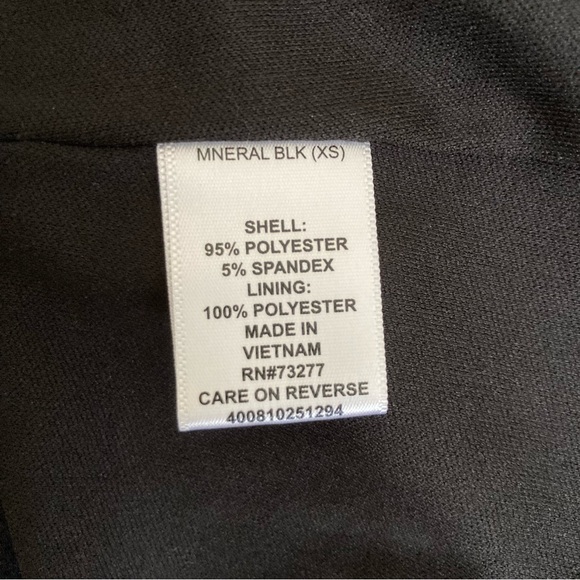 Black Knee-length Elle Dress with Peter Pan Collar - Picture 6 of 7